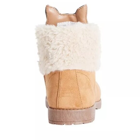 Fabkids Fur Lined Deer Face Boots Little Girls Size 13 NEW - Picture 3 of 12